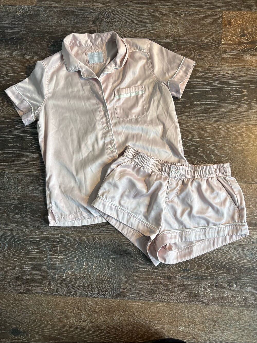 Abercrombie & Fitch Light Pink Short-Sleeve Satin Pajama Set Size Small